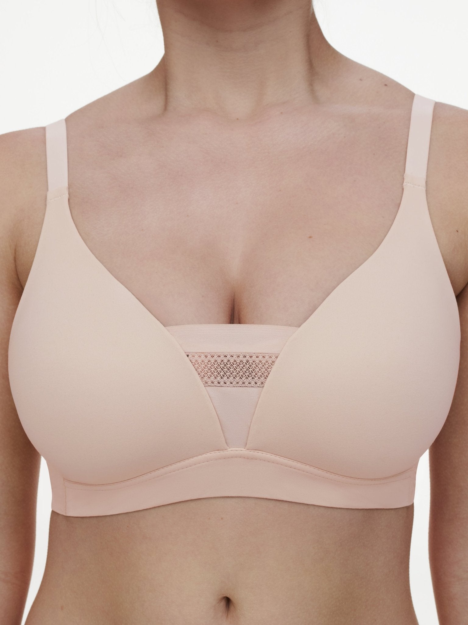 152526 | Chantelle EasyFeel - Easy Bliss Golden Beige Pudder