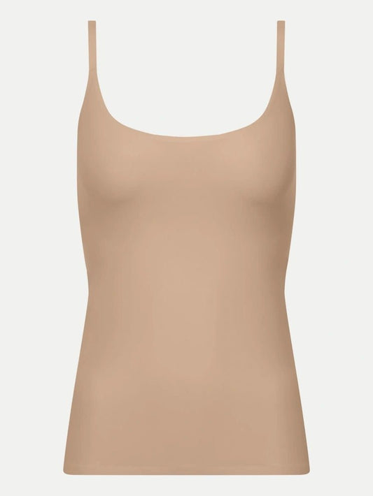 Mikrofiber undertrøje i Sand.. fra Chantelle Seamless