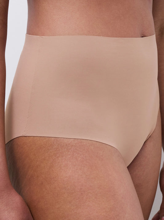  i Latté fra Chantelle Seamless
