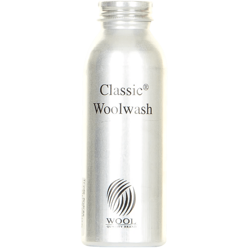 Classic – Woolwash Diverse 150091, mærket sølv, ideel til uldvask og pleje af merinould, Classic-mærket i sort.