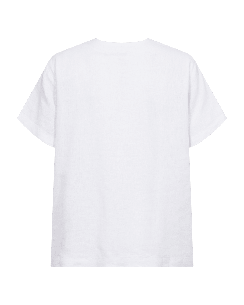 Freequent – Lava Hvid T-shirt set bagfra, ensfarvet hvid med korte ærmer, på hvid baggrund.