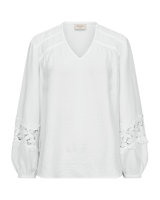  i Off white fra Freequent