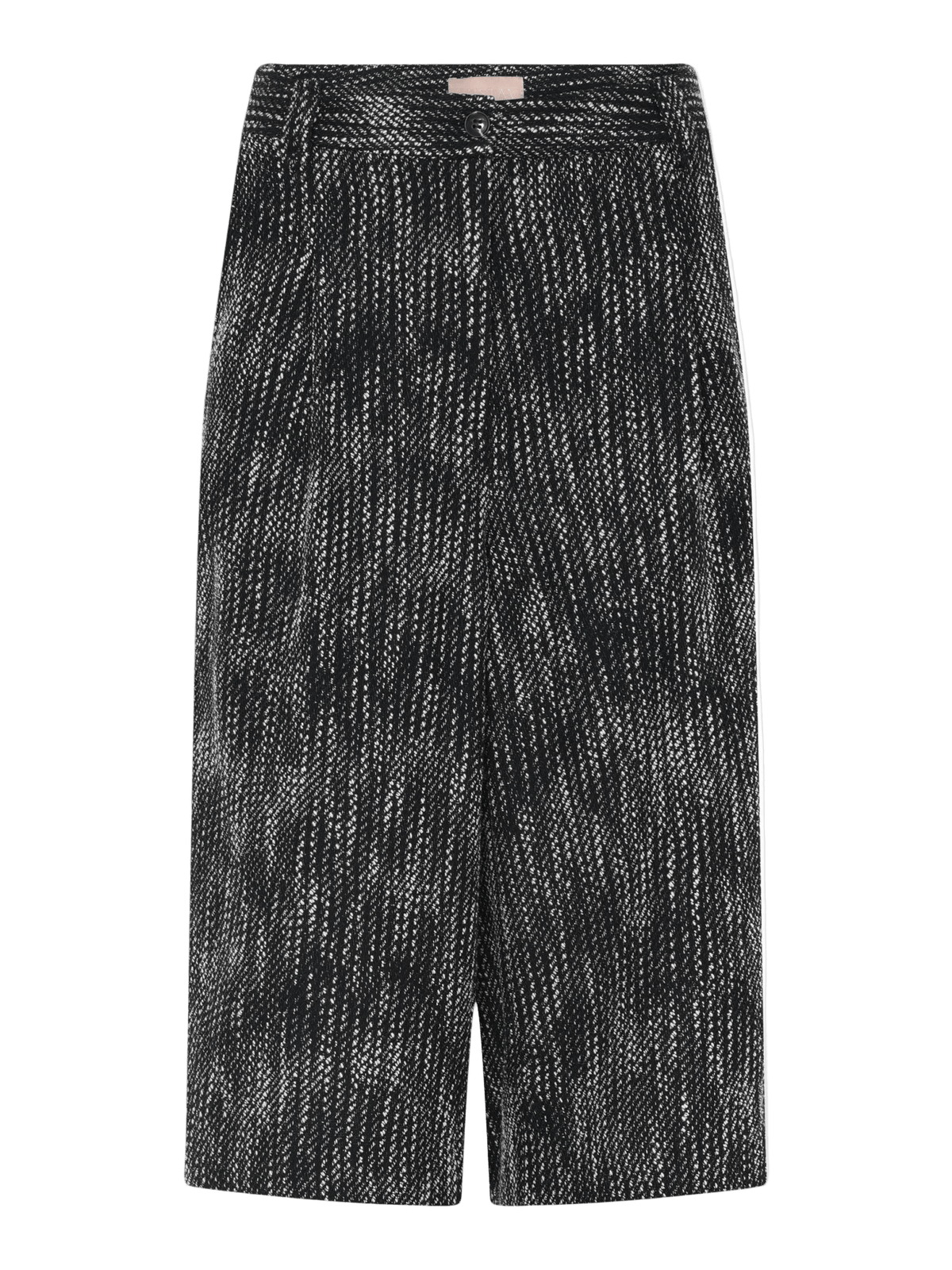 Gustav Nanet-shorts, sort og hvid med diagonal struktur, fint mønster, brede ben, knælange.