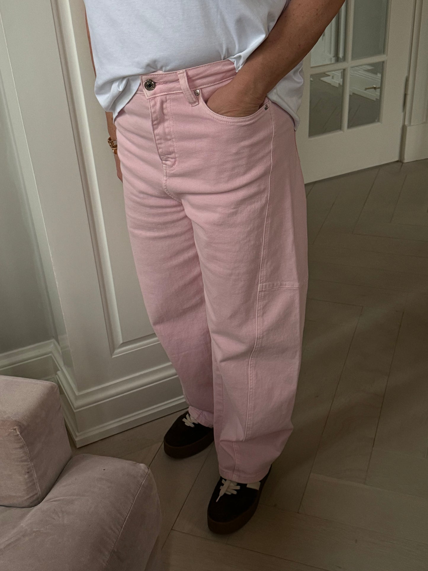 153686 | Marta du Château - Miltus Lyserød