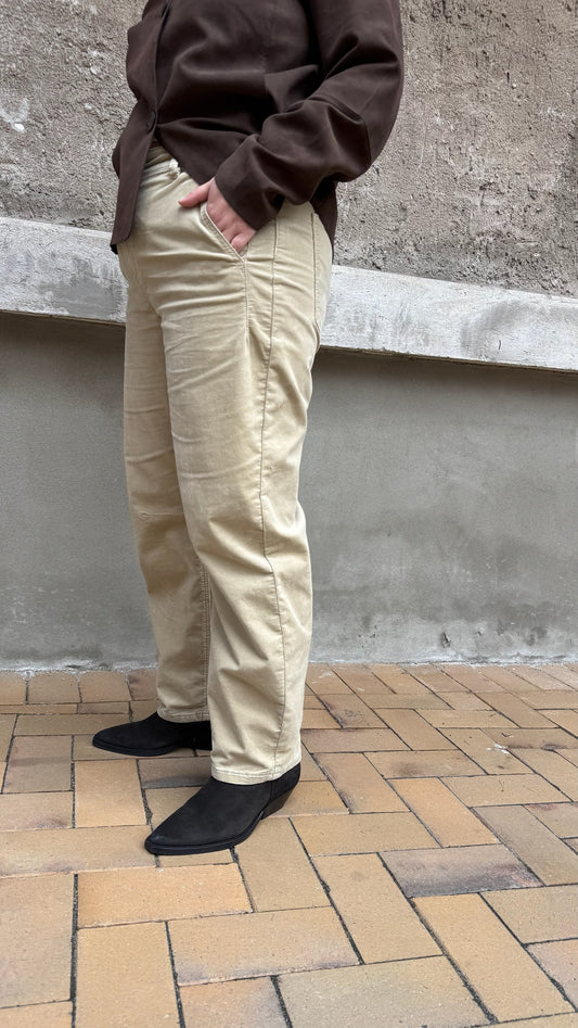  i Beige fra Red Button