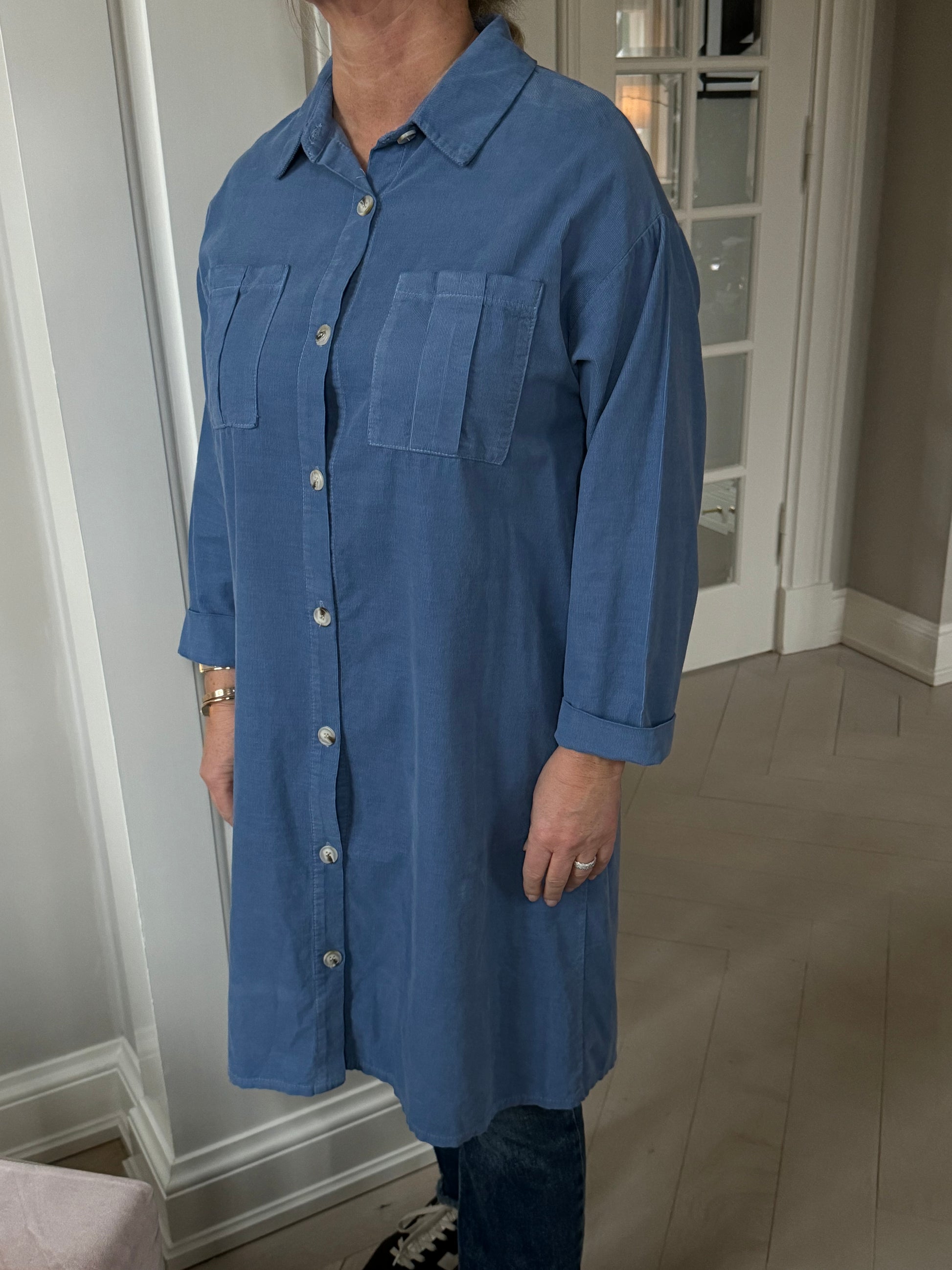 153727 | Marta du Château - Merete Blå