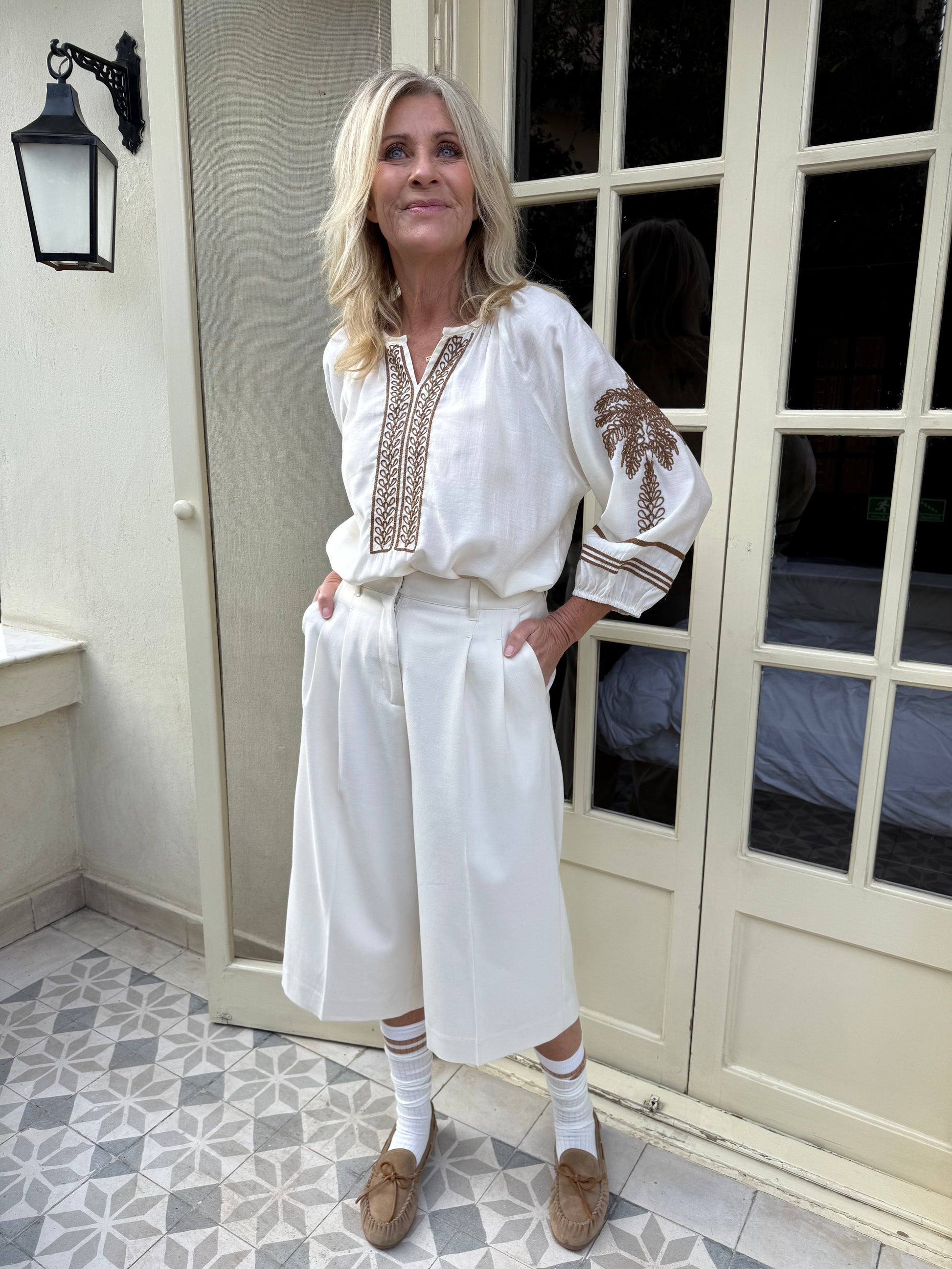 154083 | Luxzuz - Allie Off white