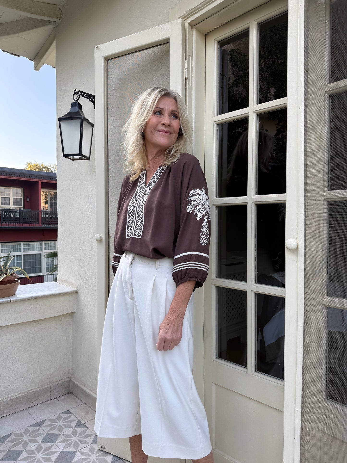 154084 | Luxzuz - Allie Mørkebrun