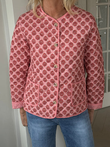 153719 | Marta du Château - Avril Lyserød