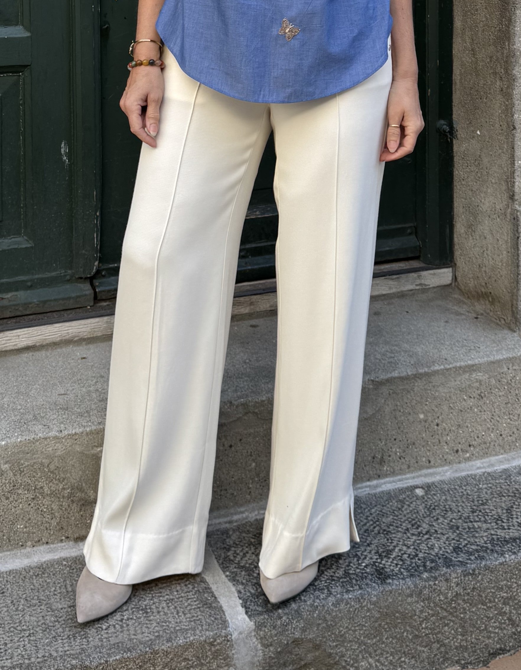 154751 | Gustav - Mynte Off white