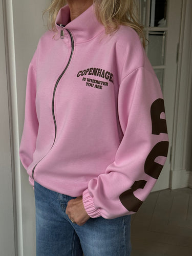 153712 | Marta du Château - Nete Lyserød