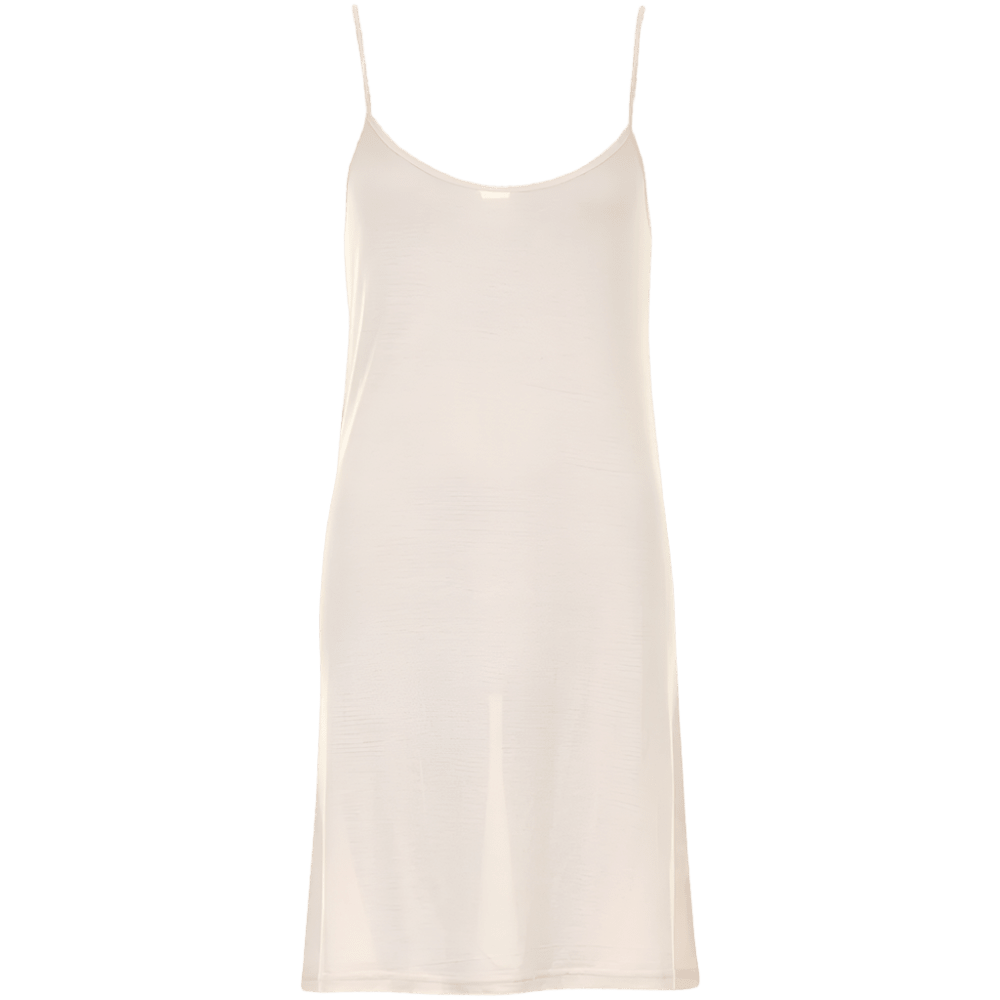 Beige underkjole fra Lady Avenue, model 23-20424, i glat stof med tynde spaghettistropper.