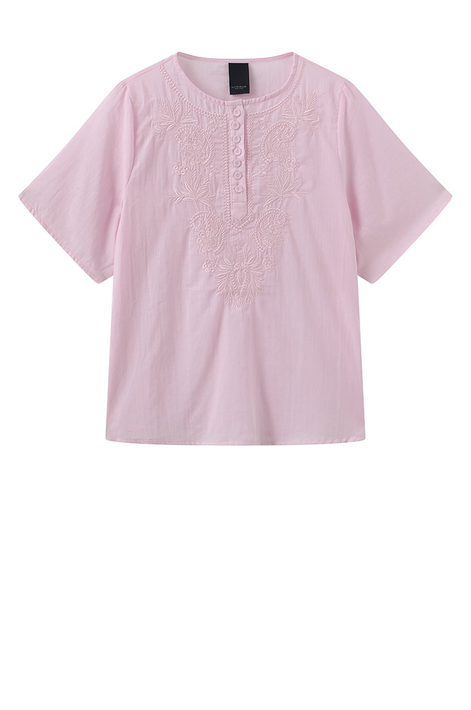 Luxzuz Viva Pink-bluse med knapper foran og fint blomsterbroderi på brystet.