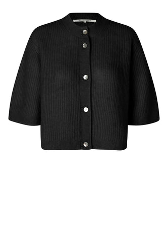 151755 | SECOND FEMALE - Andrea Sort