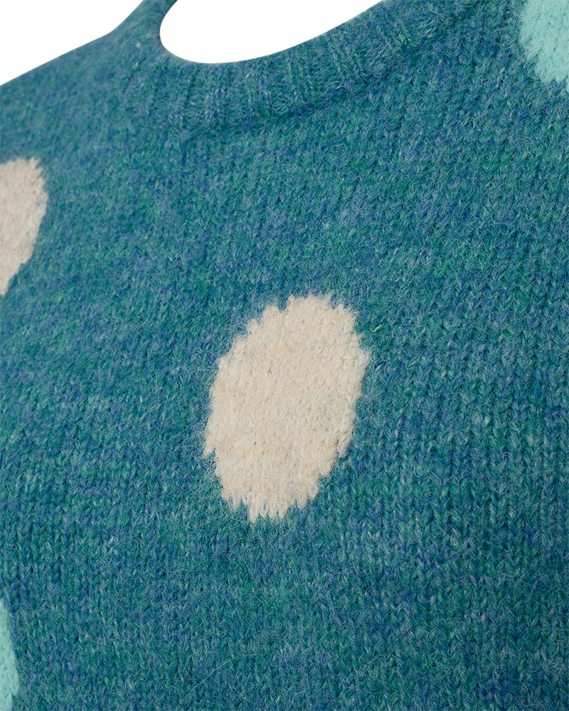 152462 | Freequent - Louisa Petrol