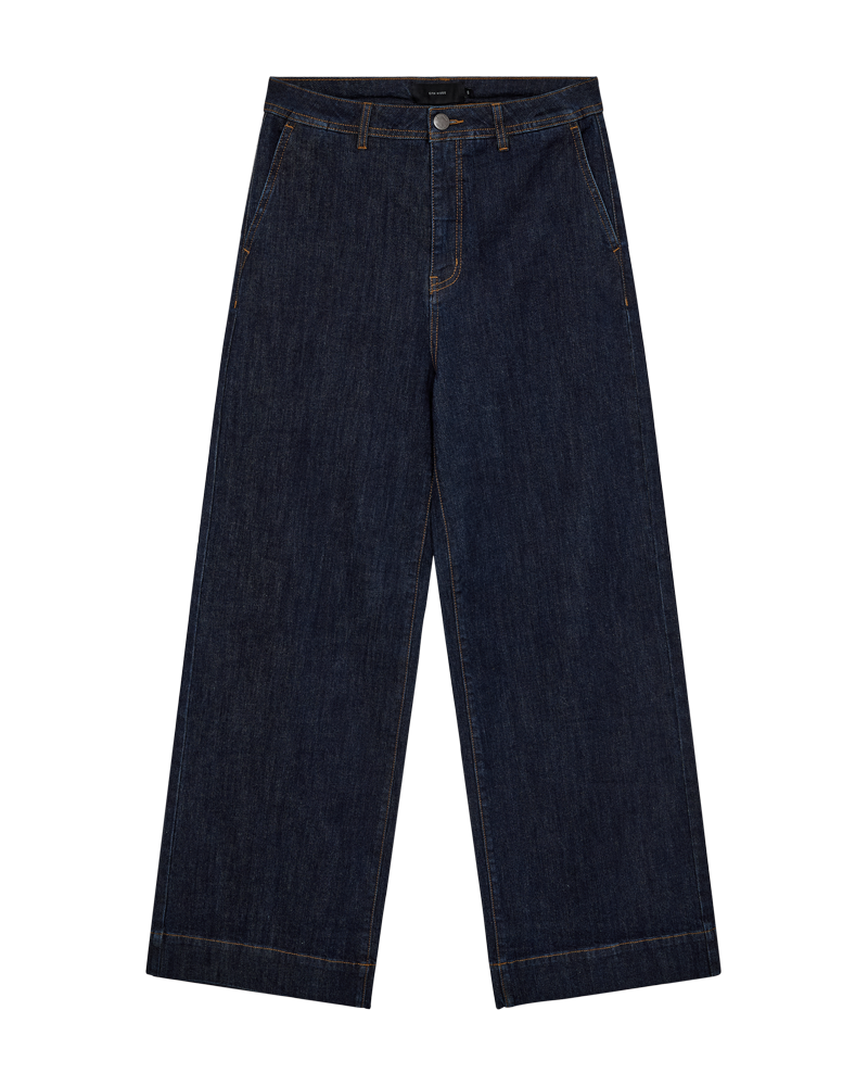 Mørkeblå jeans med brede ben og skrålommer fra Copenhagen Muse