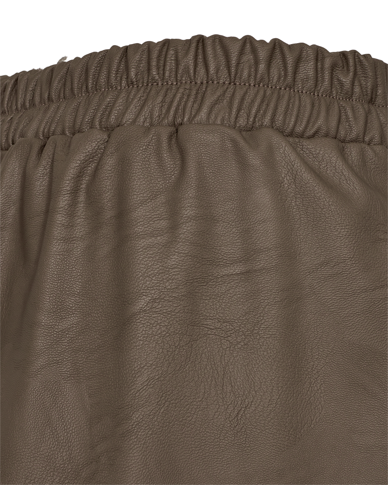 152590 | Freequent - Harley Gråbrun