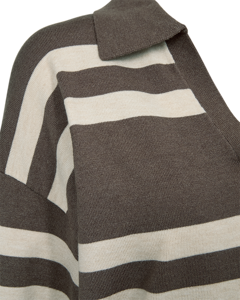 151956 | Freequent - Flow Army mønstret