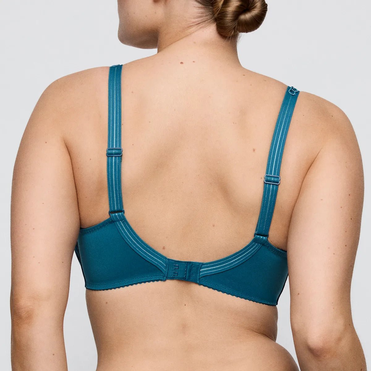 155231 | PrimaDonna - Deauville Peacock Petrol