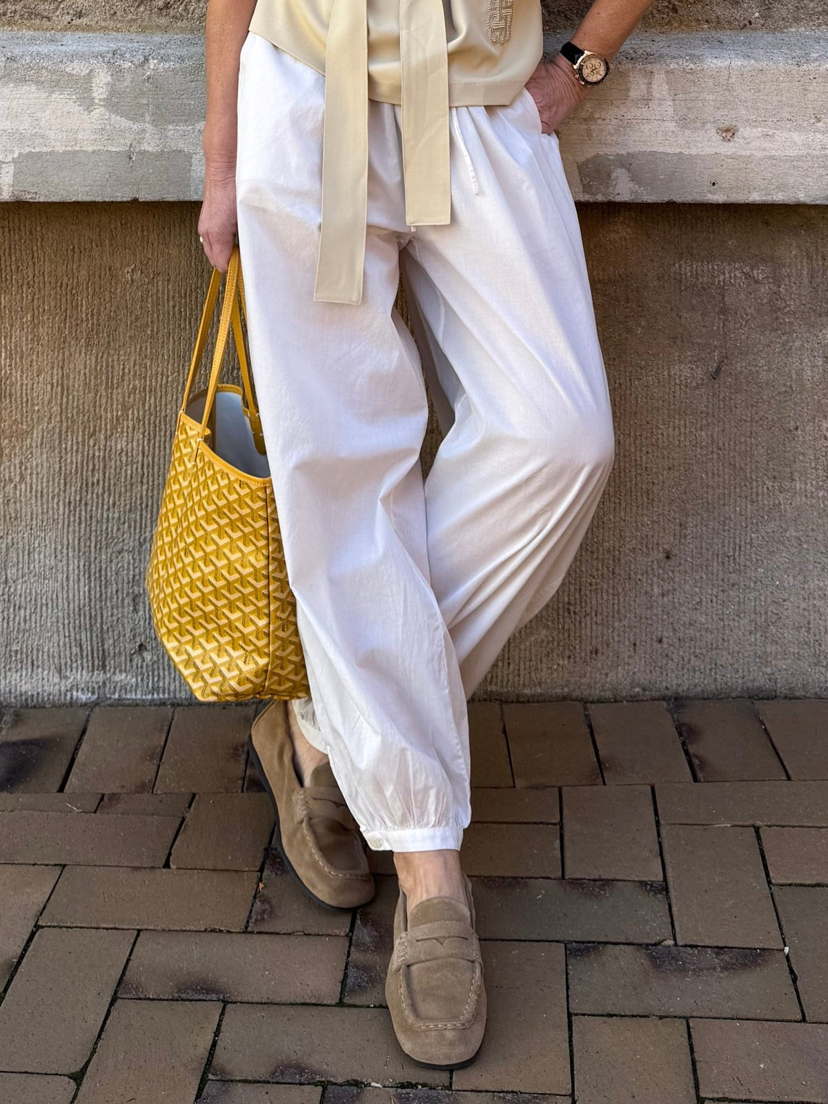 154638 | SECOND FEMALE - Avida Off white
