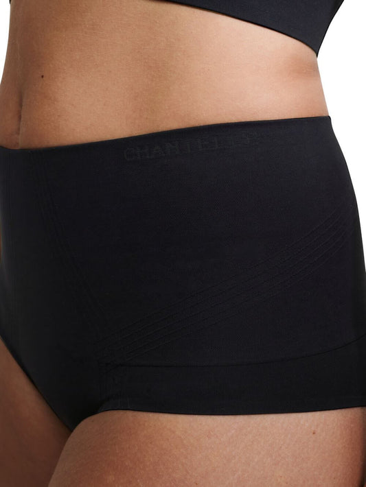 Shapewear i Sort. fra Chantelle