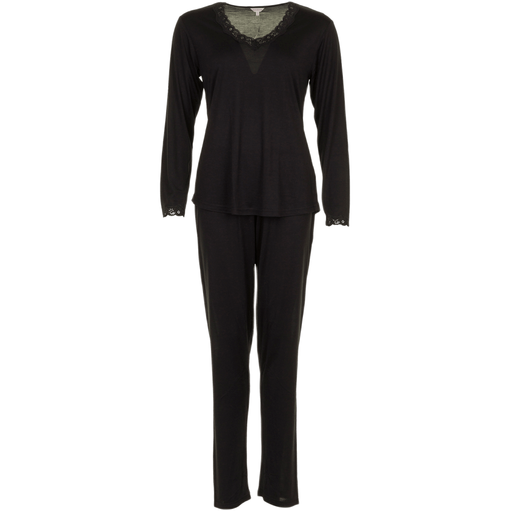 Lady Avenue 130433, Sort pyjamasæt til kvinder med blondedetaljer, perfekt som nattøj/loungewear på hvid baggrund.